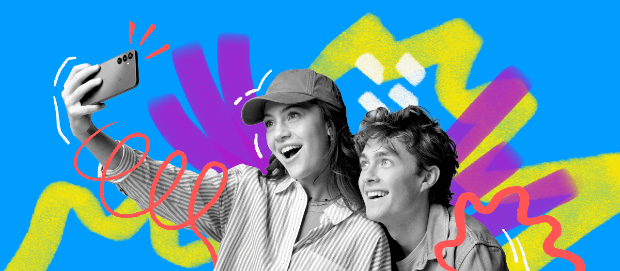 2 teens taking a selfie with a Gabb phone without social media